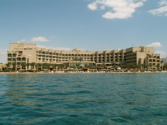 126-intercontinental-03: 