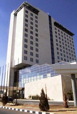 holidayinn_08: 